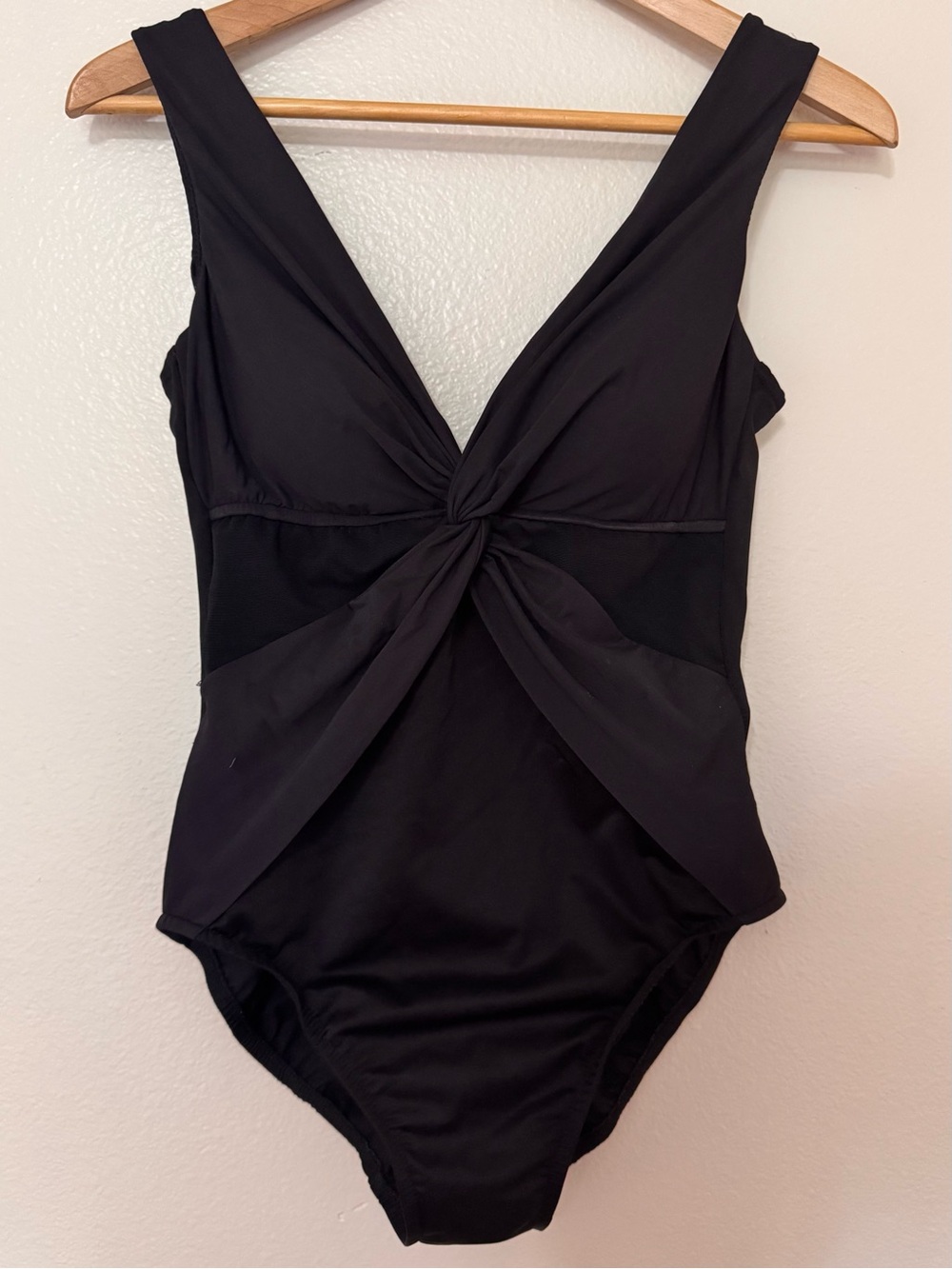 Miraclesuit Black One Piece Swimsuit Size 10 Twist Front Mesh Tummy Control